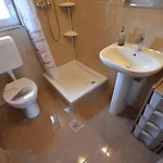 Boticki By Interhome *