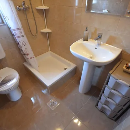 Boticki By Interhome *