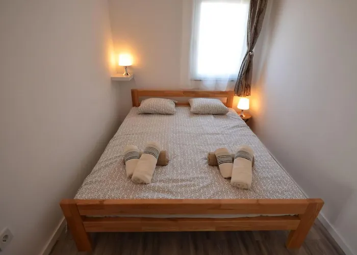 Boticki By Interhome